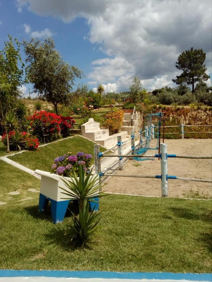 Quinta Ribeiro Tanquinhos Guest House Tancos Bagian luar foto