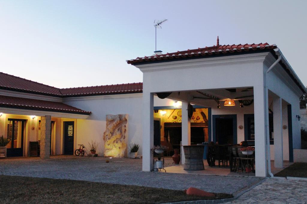Quinta Ribeiro Tanquinhos Guest House Tancos Bagian luar foto
